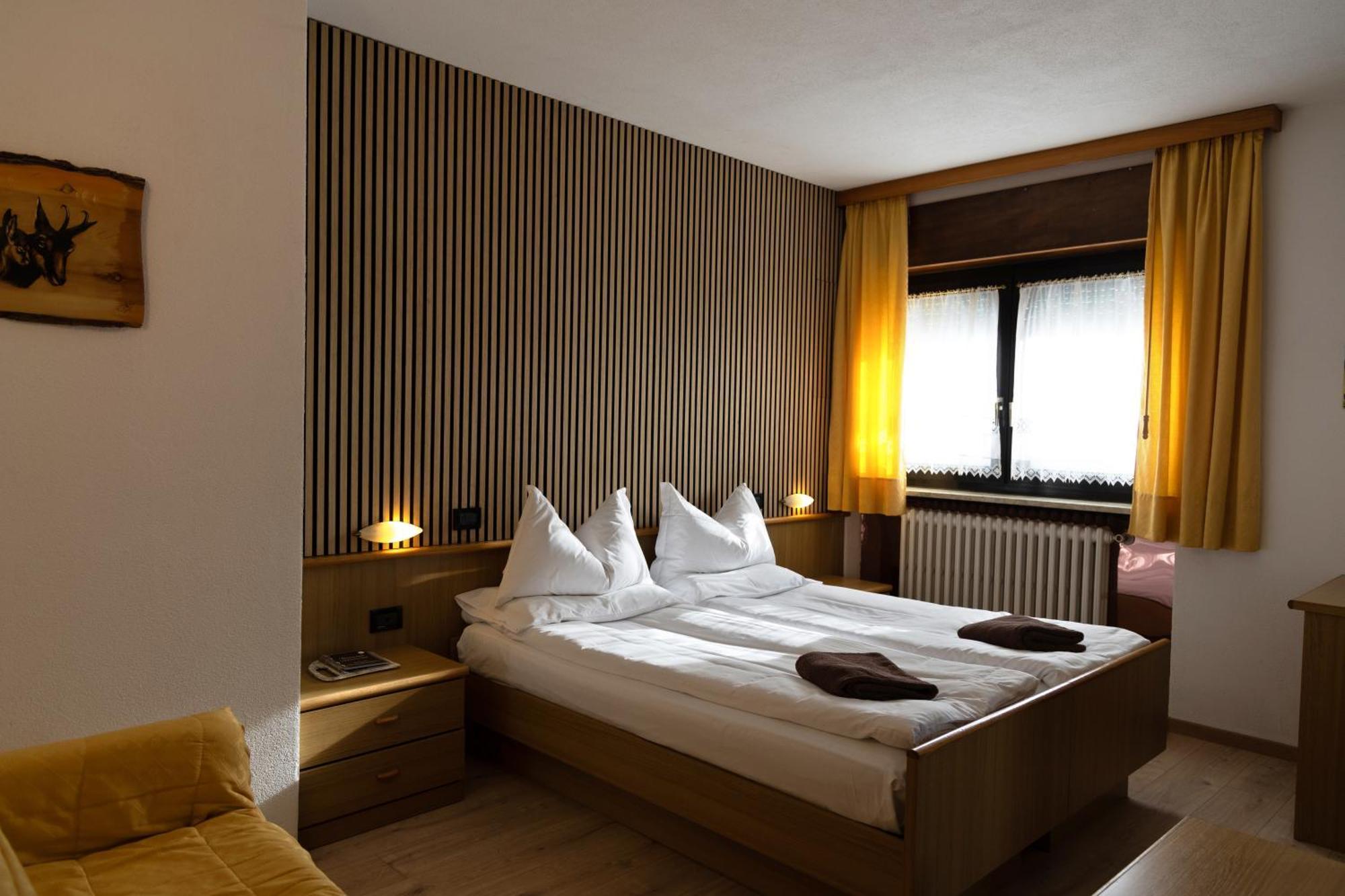 Albergo Venezia Пассо-Ролле Экстерьер фото