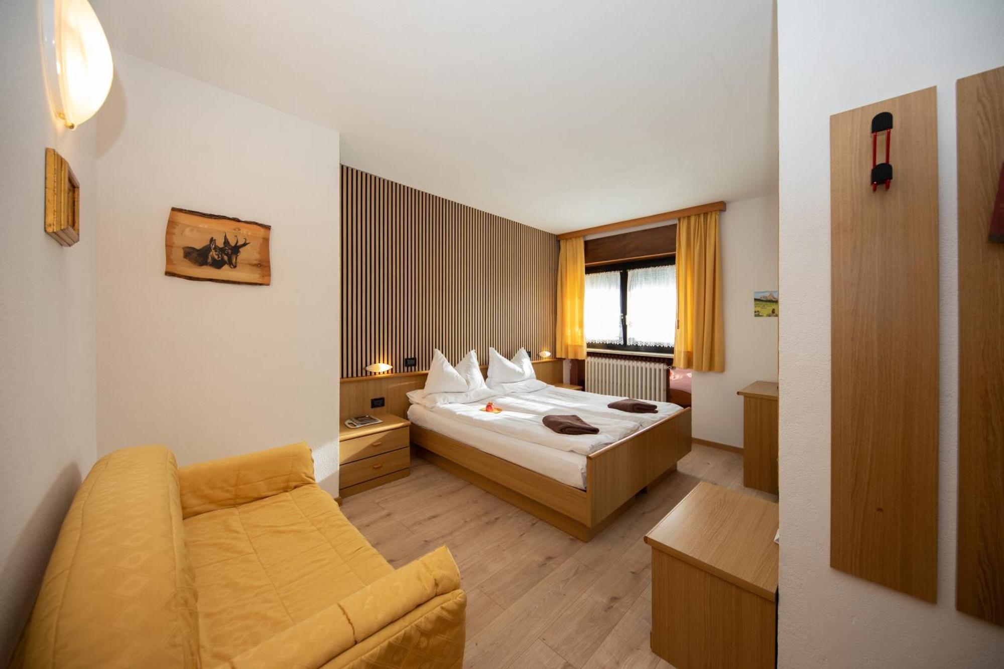 Albergo Venezia Пассо-Ролле Экстерьер фото