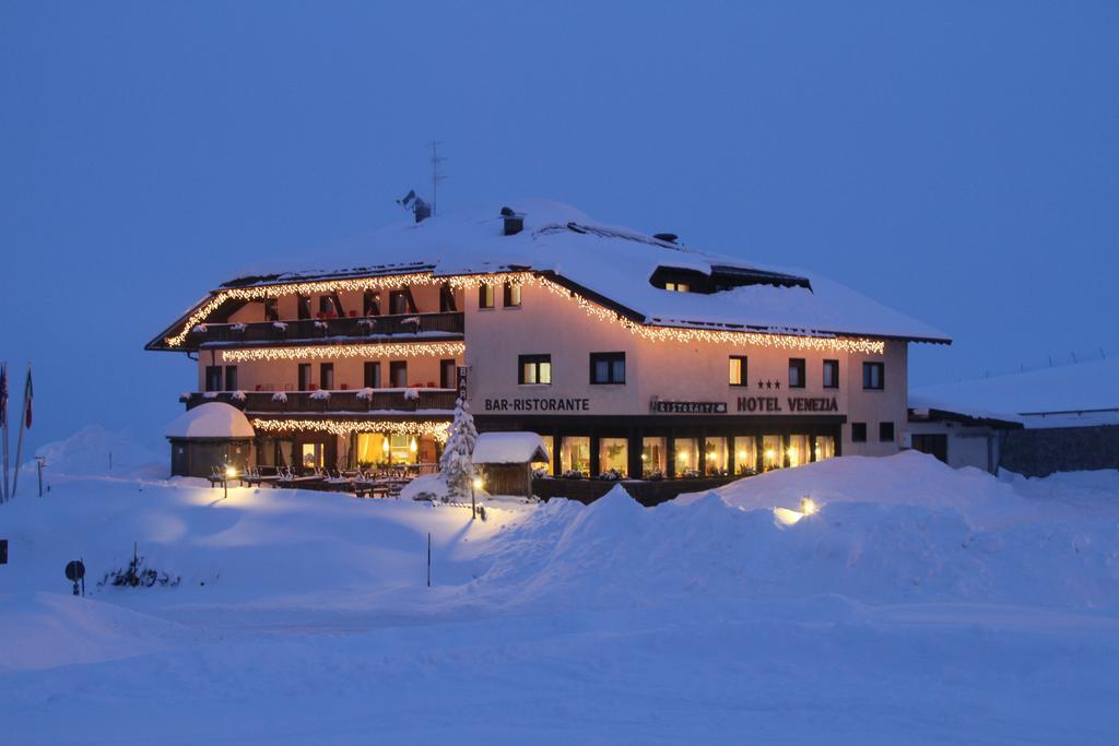 Albergo Venezia Пассо-Ролле Экстерьер фото